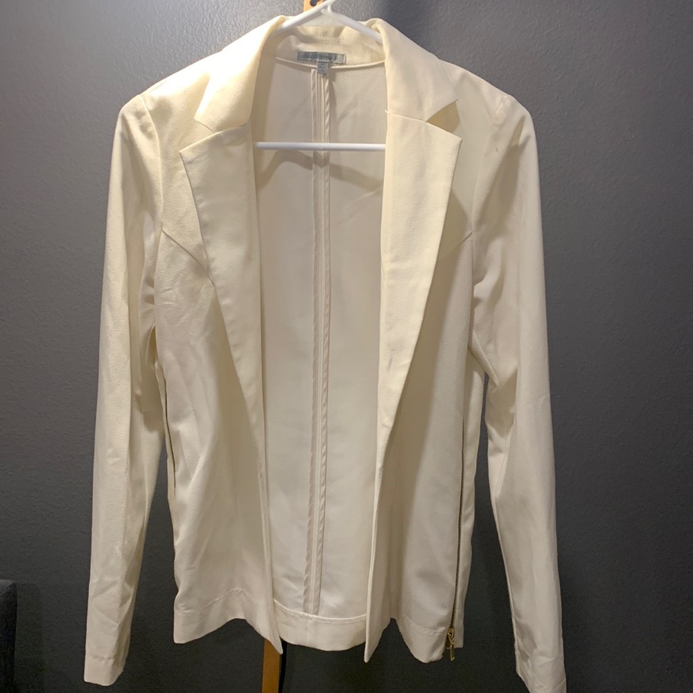 Free - Off-white blazer